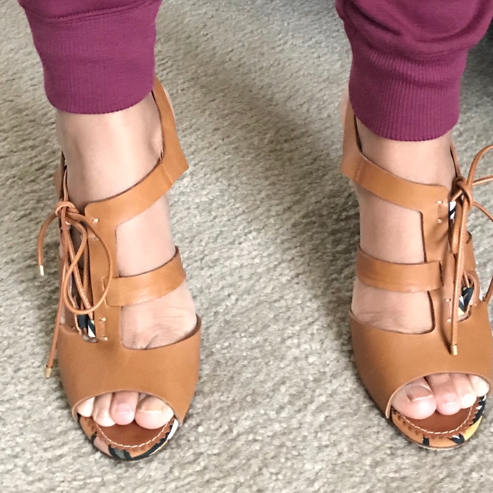 Women Designer Shoe
